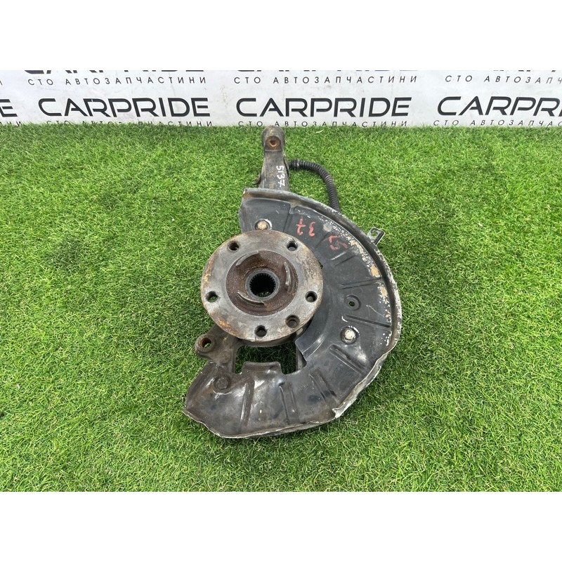 Поворотный кулак (подвеска) Volkswagen Touareg NF 2011 3.0 TDI 7P6407245A