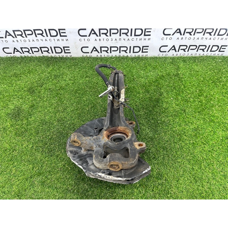 Поворотный кулак (подвеска) Volkswagen Touareg NF 2011 3.0 TDI 7P6407245A