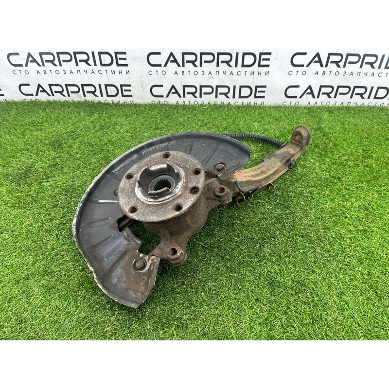 Поворотный кулак (подвеска) Volkswagen Touareg NF 2012 3.6 CGRA 7P6407246A