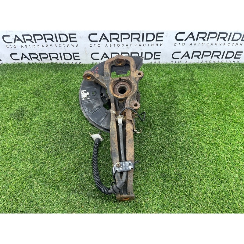 Поворотный кулак (подвеска) Volkswagen Touareg NF 2012 3.6 CGRA 7P6407246A