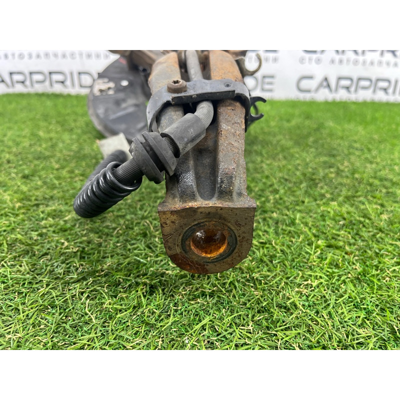 Поворотный кулак (подвеска) Volkswagen Touareg NF 2012 3.6 CGRA 7P6407246A