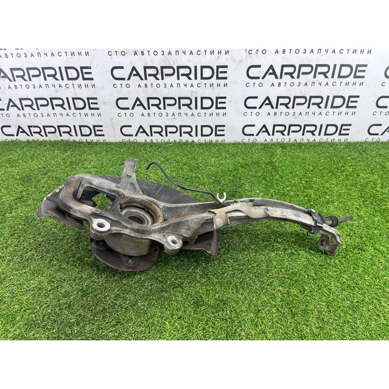 Поворотный кулак (подвеска) AUDI Q7 4L 2011 3.0 CATA 7L8407257B