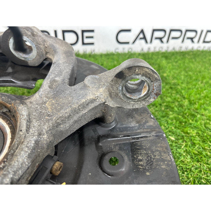 Поворотный кулак (подвеска) AUDI Q7 4L 2011 3.0 CATA 7L8407257B