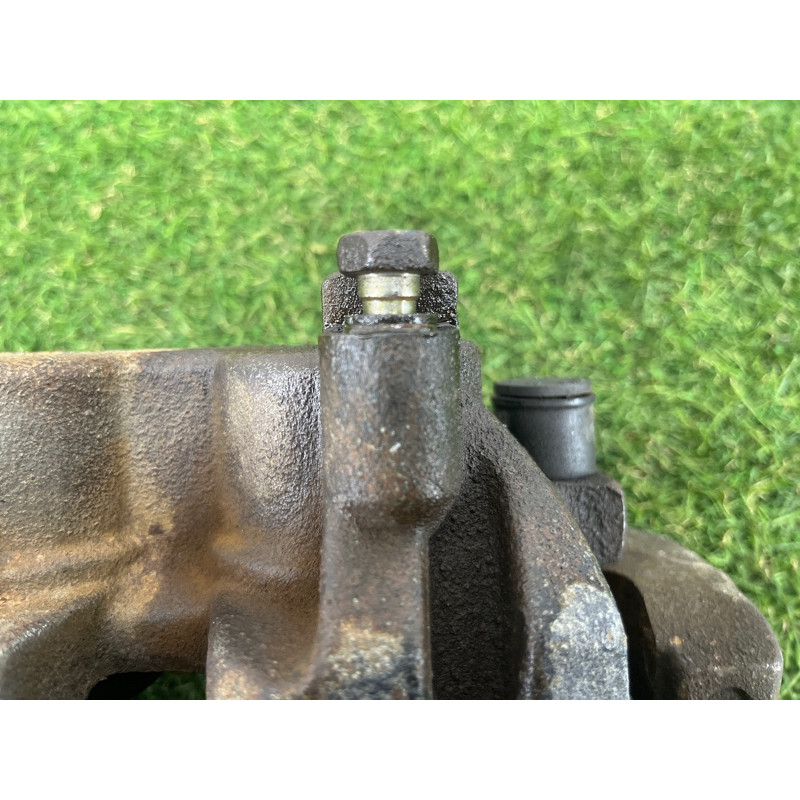 Суппорт тормозной (тормозная система) Jeep Grand Cherokee WK2 2014 3.0 Diesel EXF 68052363AB