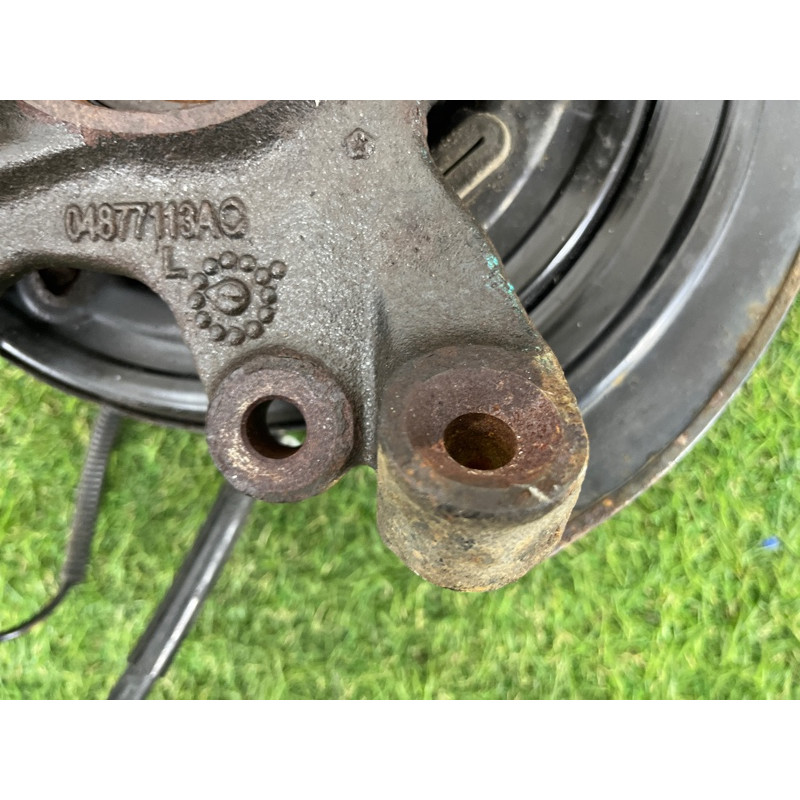 Цапфа подвески (подвеска) Jeep Grand Cherokee WK2 2014 3.0 Diesel EXF 4877103AC