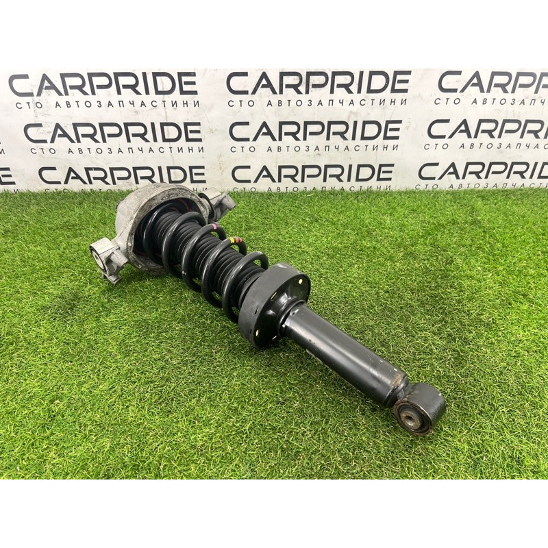 Амортизатор в сборе (подвеска) Volkswagen Touareg NF 2013 3.6 7P6513029BG