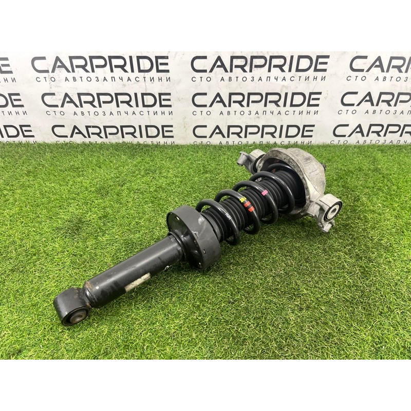 Амортизатор в сборе (подвеска) Volkswagen Touareg NF 2013 3.6 7P6513029BG