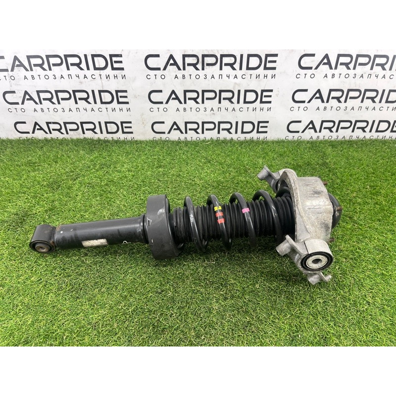 Амортизатор в сборе (подвеска) Volkswagen Touareg NF 2013 3.6 7P6513029BG
