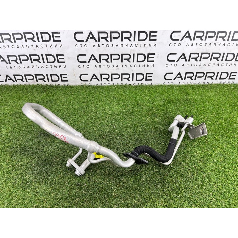 Трубка кондиционера (отопление и кондиционирование) Jeep Grand Cherokee WK2 2017 3.6 68217214AD