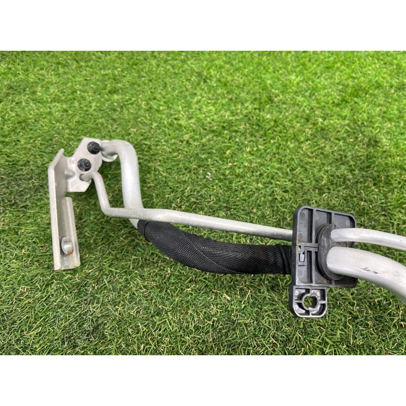 Трубка кондиционера (отопление и кондиционирование) Jeep Grand Cherokee WK2 2017 3.6 68217214AD