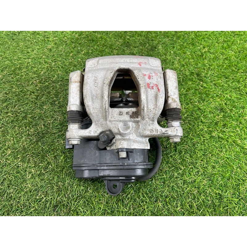 Гальмівний супорт (гальмівна система) AUDI A5 F5 2020 2.0 CYMC 8W0615403NSL7