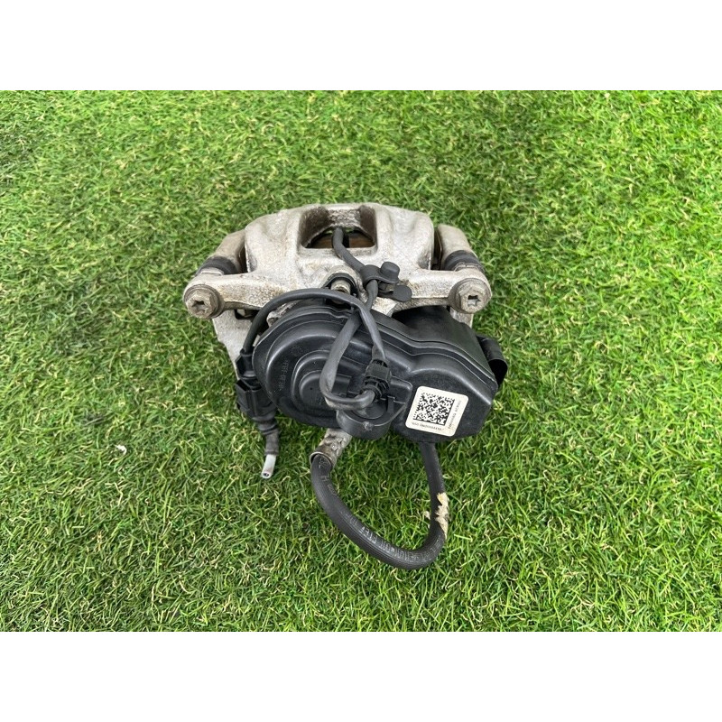 Гальмівний супорт (гальмівна система) AUDI A5 F5 2020 2.0 CYMC 8W0615404NSL7