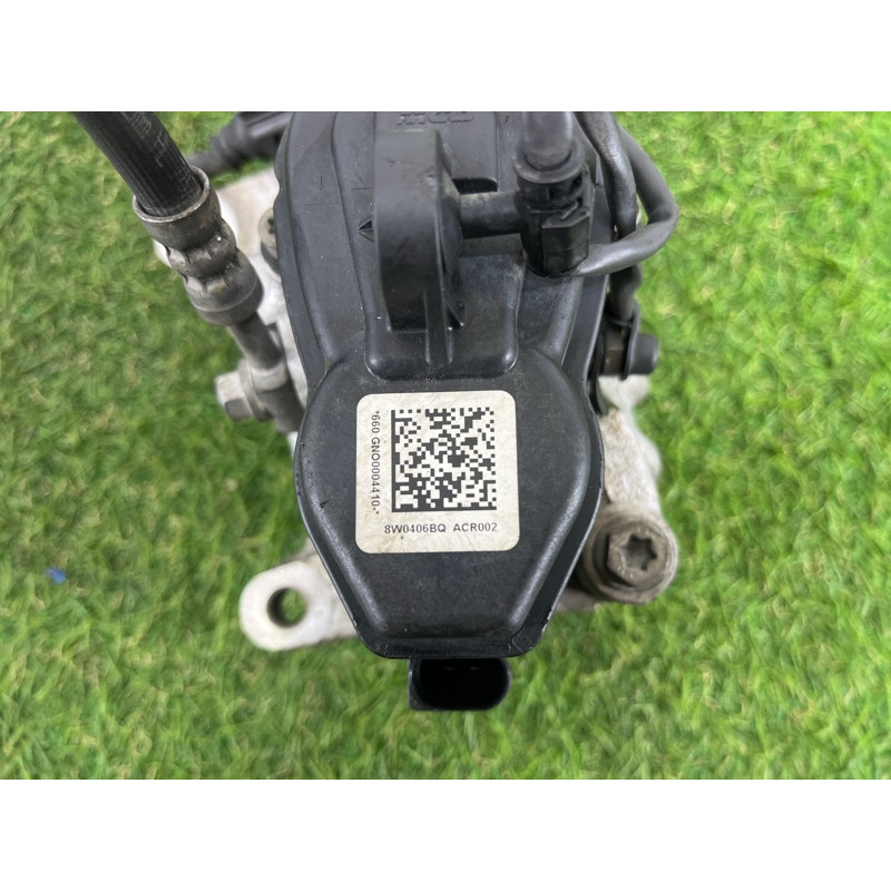 Гальмівний супорт (гальмівна система) AUDI A5 F5 2020 2.0 CYMC 8W0615404NSL7