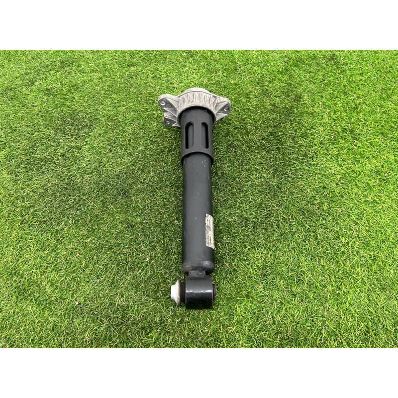 Амортизатор (подвеска) BMW 5-series Gran Turismo F07 2011 3.0 N55B30 33526798150