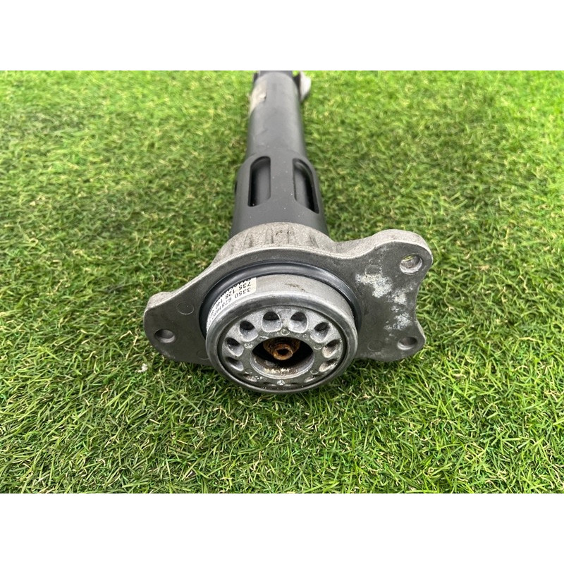 Амортизатор (подвеска) BMW 5-series Gran Turismo F07 2011 3.0 N55B30 33526798150