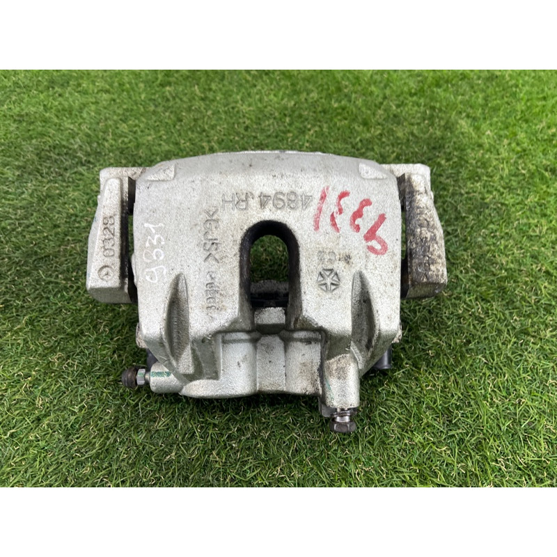 Суппорт тормозной (тормозная система) Jeep Grand Cherokee WK2 2020 3.6 68138842AB