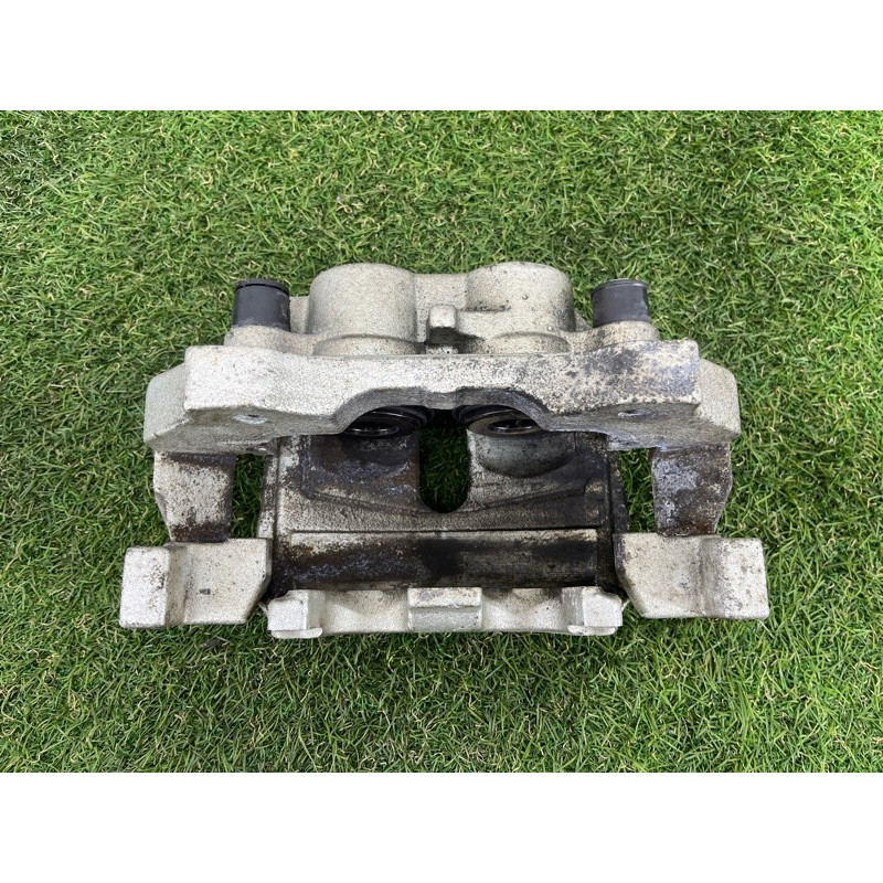 Суппорт тормозной (тормозная система) Jeep Grand Cherokee WK2 2020 3.6 68138842AB