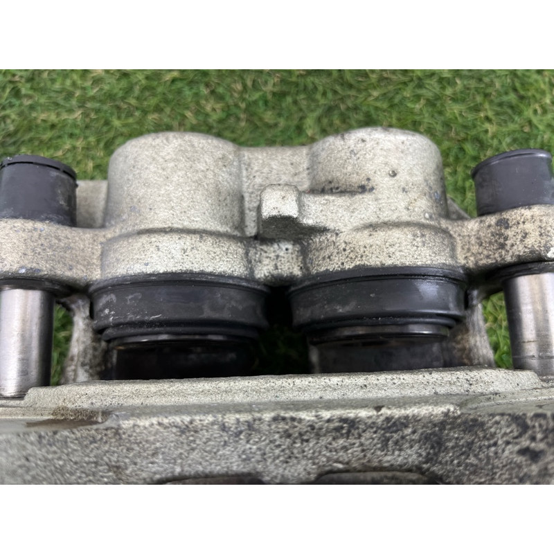 Суппорт тормозной (тормозная система) Jeep Grand Cherokee WK2 2020 3.6 68138842AB