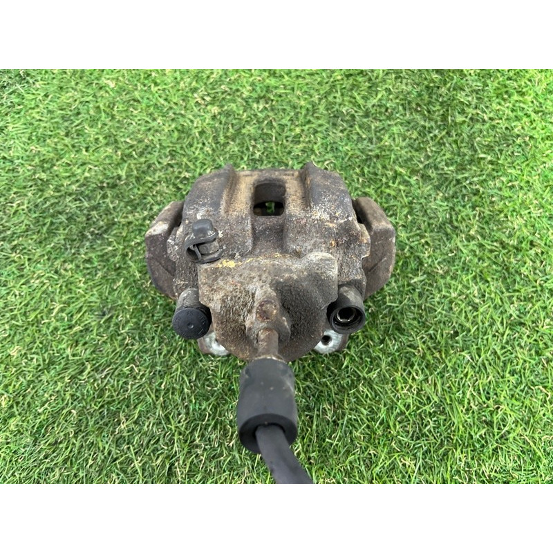 Гальмівний супорт (гальмівна система) BMW 3-series E93 2008 3.0 N54 34216769101