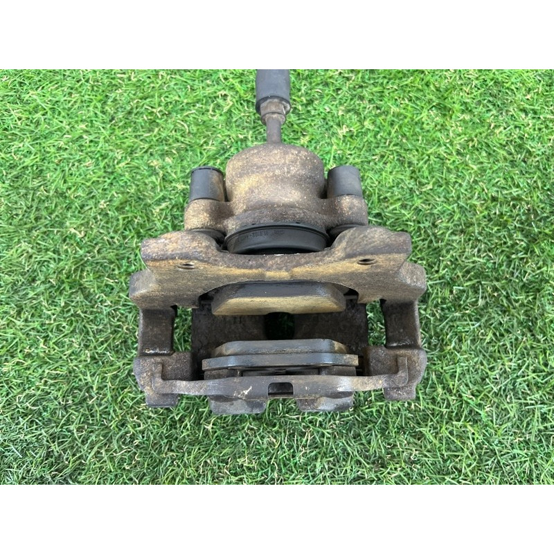 Гальмівний супорт (гальмівна система) BMW 3-series E93 2008 3.0 N54 34216769101