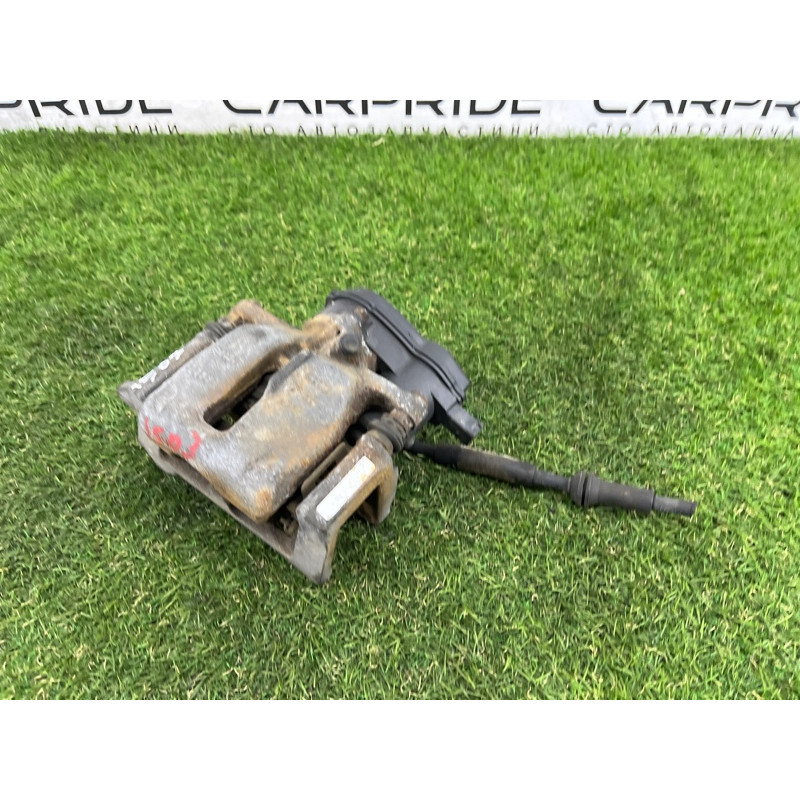 Суппорт тормозной (тормозная система) AUDI A4 B8 2012 2.0 CAEB 8K0615403B