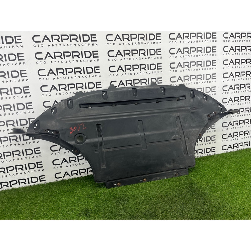 Защита двигателя (кузов и элементы) AUDI Q5 8R 2012 3.2 CALB 8R0863821C