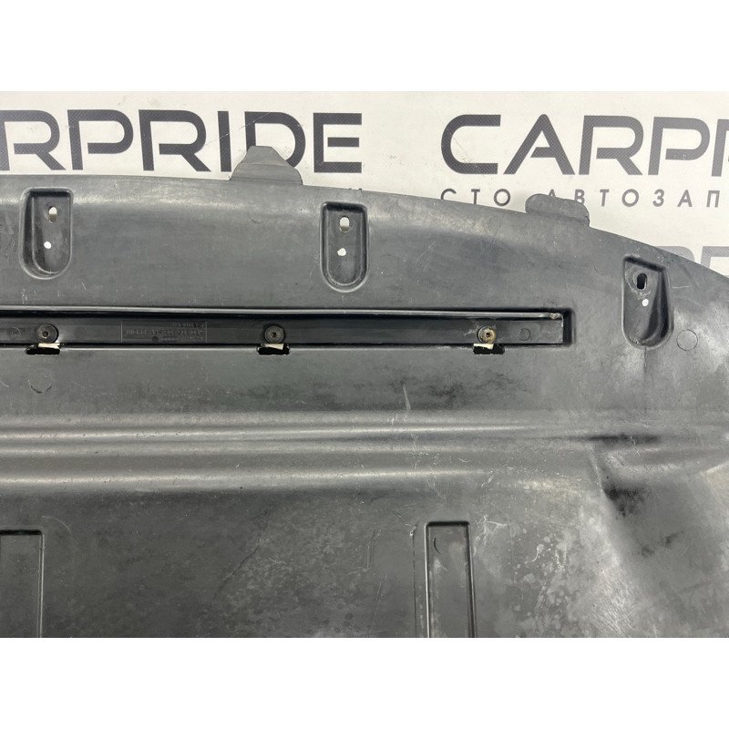 Защита двигателя (кузов и элементы) AUDI Q5 8R 2012 3.2 CALB 8R0863821C