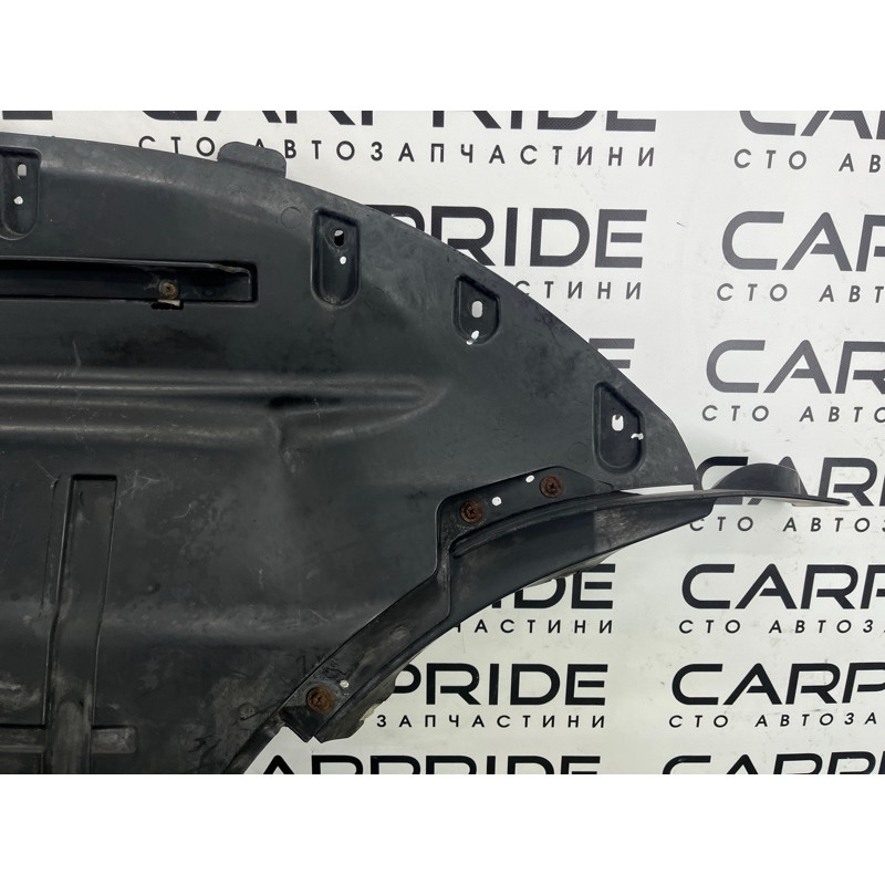 Защита двигателя (кузов и элементы) AUDI Q5 8R 2012 3.2 CALB 8R0863821C