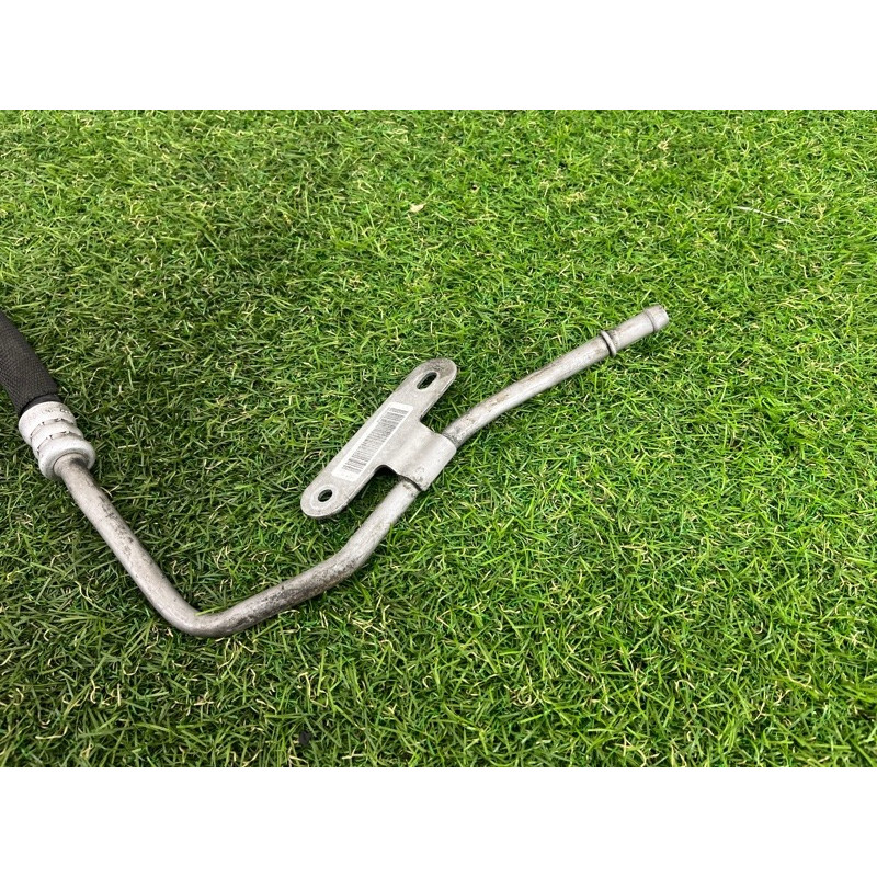 Трубка гидроусилителя (рулевое управление) AUDI Q5 8R 2012 3.2 CALB 8R0422891M