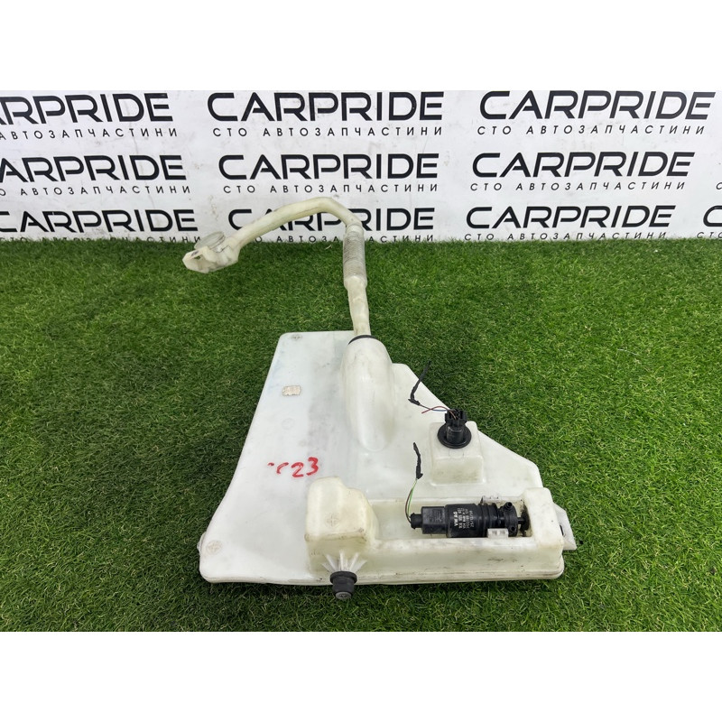 Бачок омывателя (кузов и элементы) Volkswagen Touareg NF 2012 3.6 CGRA 7P0955453A