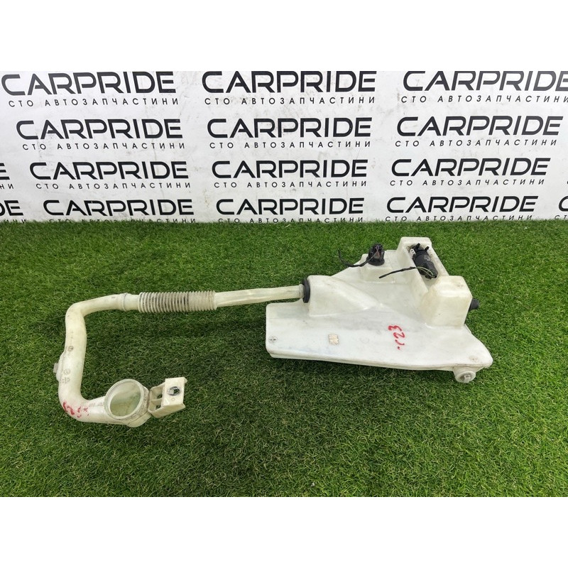 Бачок омывателя (кузов и элементы) Volkswagen Touareg NF 2012 3.6 CGRA 7P0955453A