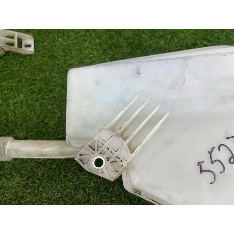 Бачок омывателя (кузов и элементы) Volkswagen Touareg NF 2012 3.6 CGRA 7P0955453A