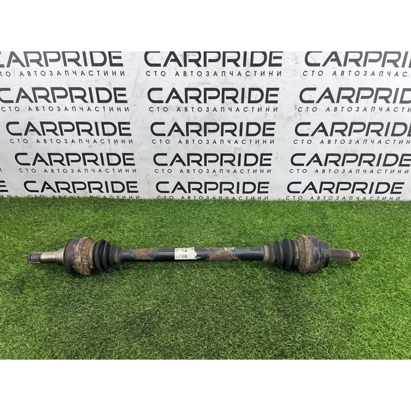 Привод (трансмиссия) BMW X5 E70 2011 3.0 N57 33208609838