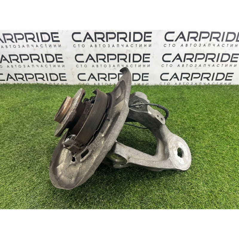 Цапфа подвески (подвеска) BMW X5 E70 2011 3.0 N57 33326879102