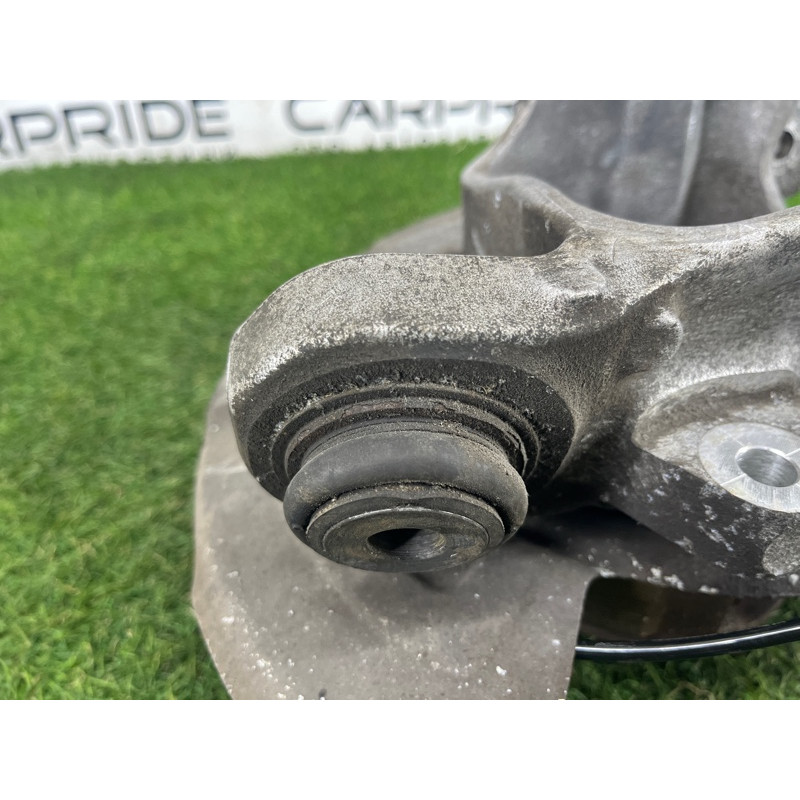 Цапфа подвески (подвеска) BMW X5 E70 2011 3.0 N57 33326879102