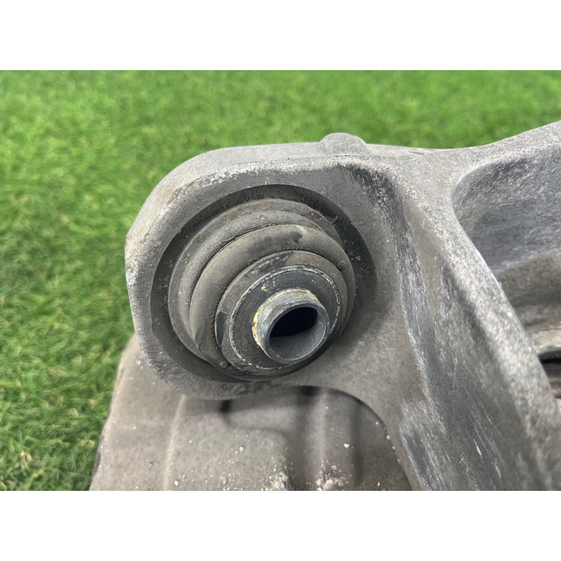 Цапфа подвески (подвеска) BMW X5 E70 2011 3.0 N57 33326879101