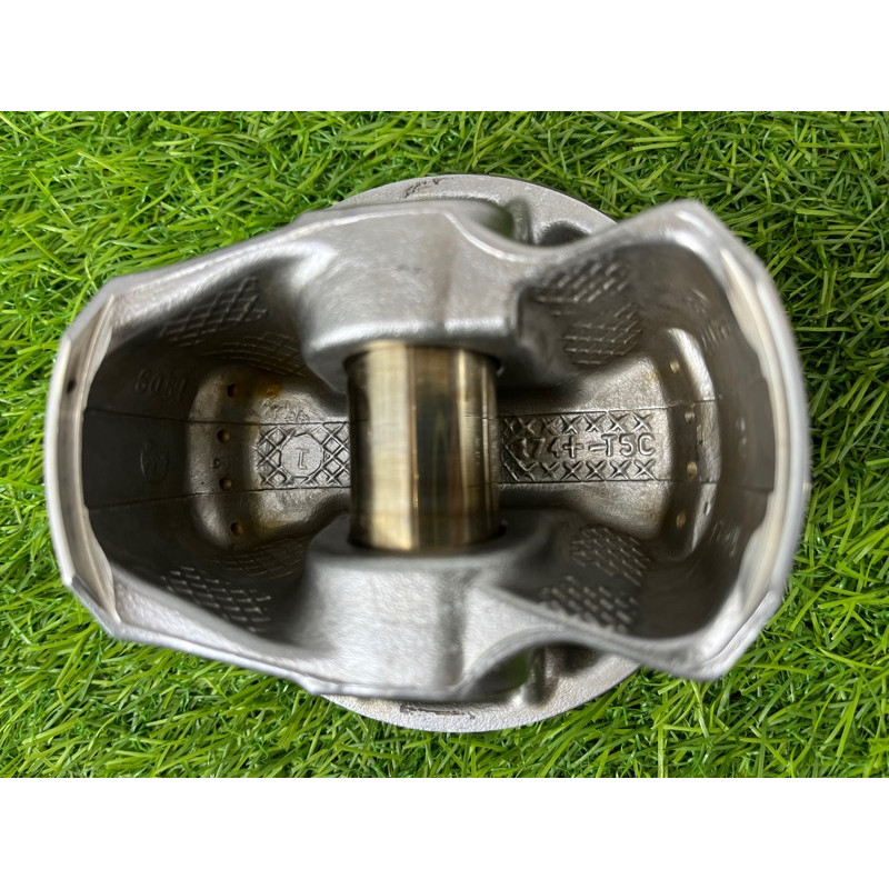 Поршень (двигатель и элементы) Cadillac Xt5 1 2016 3.6 12674056