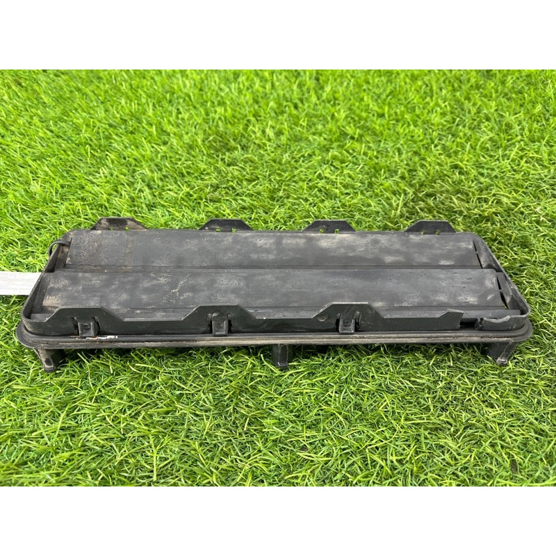 Клапан вентиляції салону (кузов і елементи) BMW 3-series E36 64228151887