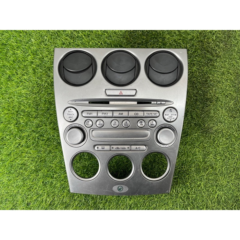 Рамка магнітоли (салон) Mazda 6 GG 2004 2.0 RF5