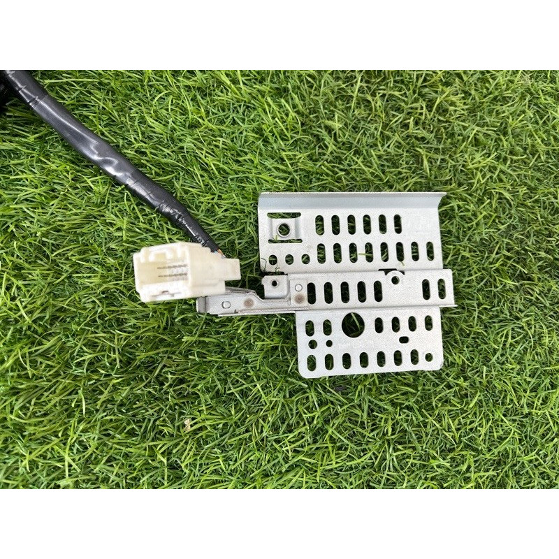 Рамка магнітоли (салон) Mazda 6 GG 2004 2.0 RF5