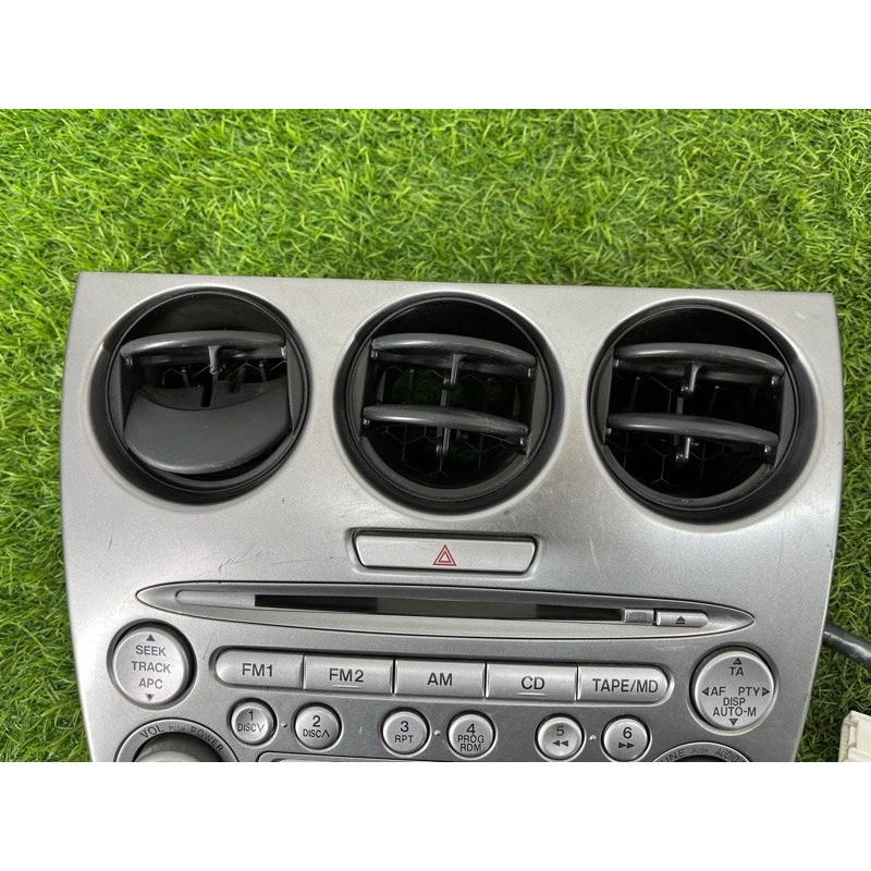 Рамка магнітоли (салон) Mazda 6 GG 2004 2.0 RF5