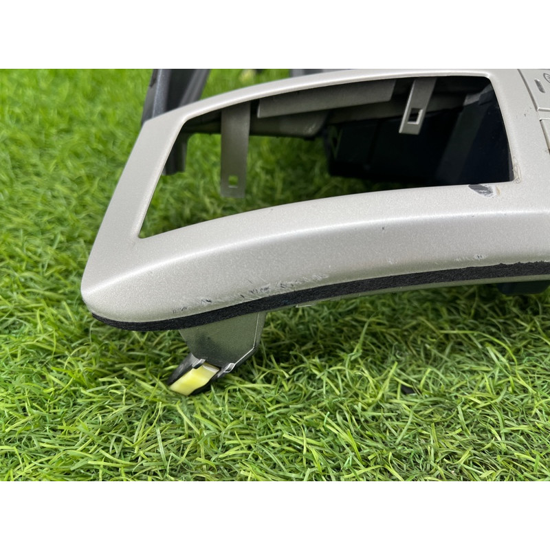 Блок управления климат-контролем (электрика / блок управления) Lexus RX XU30 2007 3.0 1MZ-FE 84010 48121