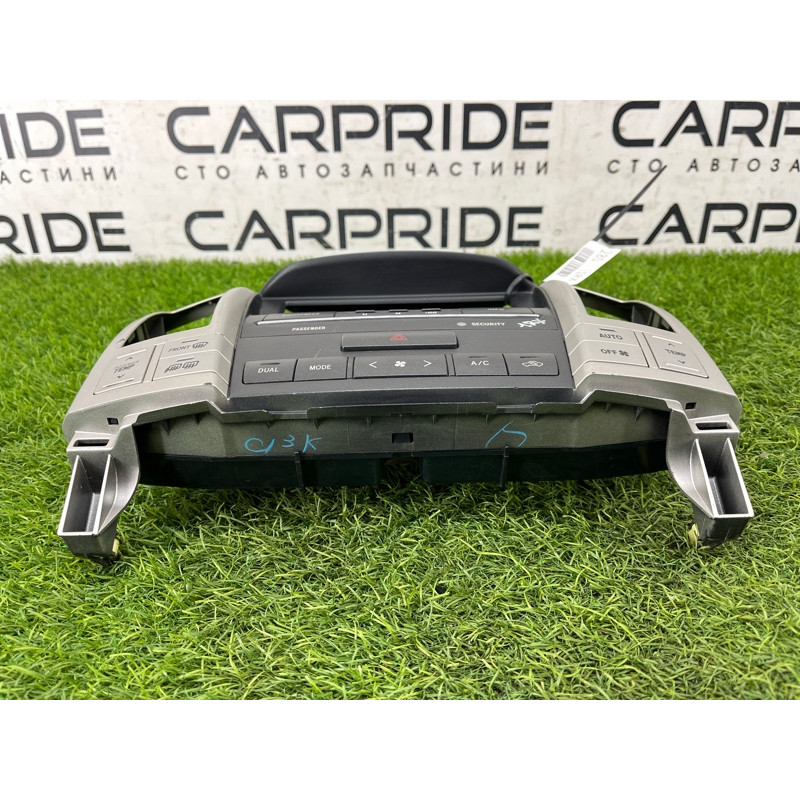 Блок управления климат-контролем (электрика / блок управления) Lexus RX XU30 2007 3.0 1MZ-FE 84010 48121