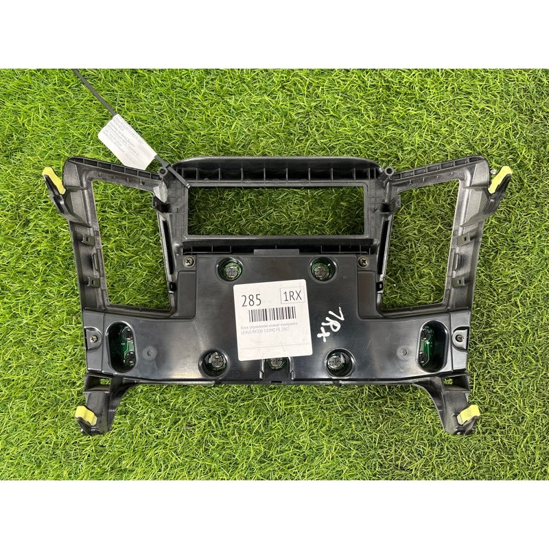 Блок управления климат-контролем (электрика / блок управления) Lexus RX XU30 2007 3.0 1MZ-FE 84010 48121