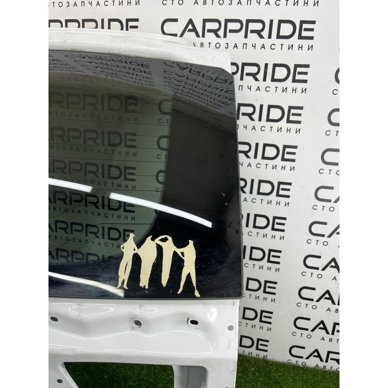 Стекло крышки багажника (стекла и зеркала) Jeep Grand Cherokee WK2 2017 3.6 68211614AA