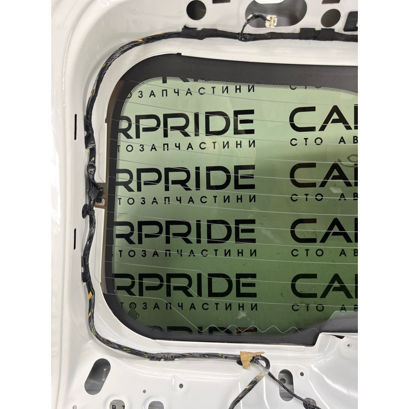 Стекло крышки багажника (стекла и зеркала) Jeep Grand Cherokee WK2 2017 3.6 68211614AA