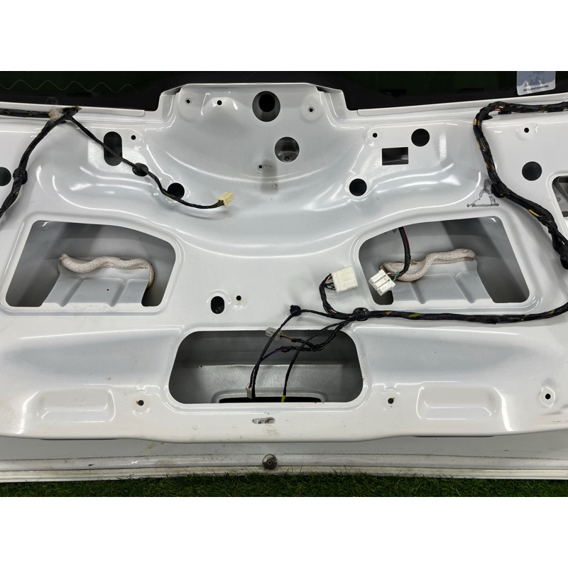 Крышка багажника (кузов и элементы) Jeep Grand Cherokee WK2 2017 3.6 68154524AA