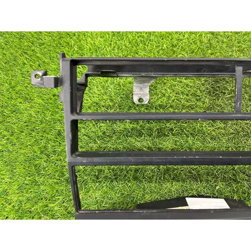 Кронштейн магнітофона (салон) BMW 7-series E38 51168125559