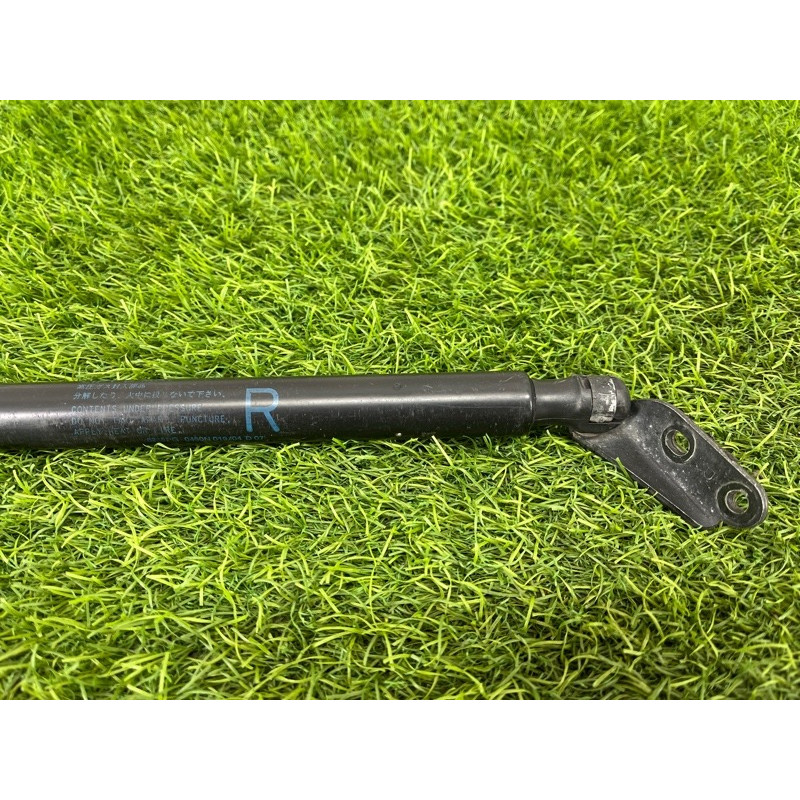 Амортизатор багажника (кузов и элементы) Mazda 6 GG 2002 2.0 RF5