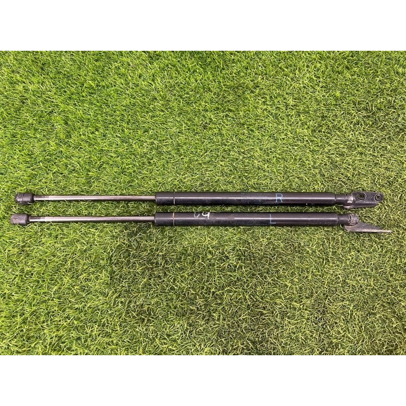 Амортизатор багажника (кузов и элементы) Mazda 6 GG 2002 2.0 RF5